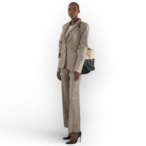 Y2K Aritzia Talula Lightweight Office Casual Blazer